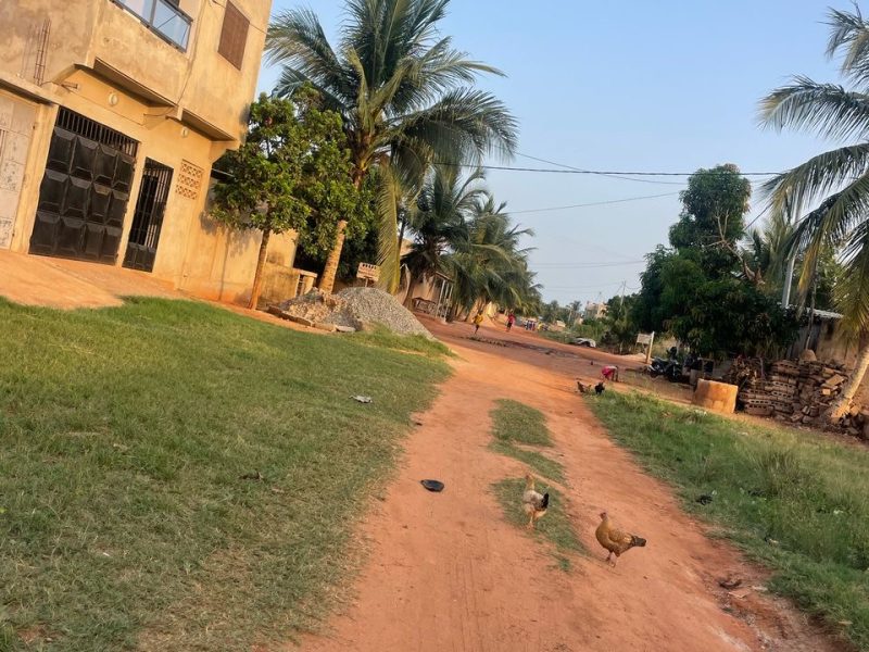 À vendre (SEGBE AKATO)