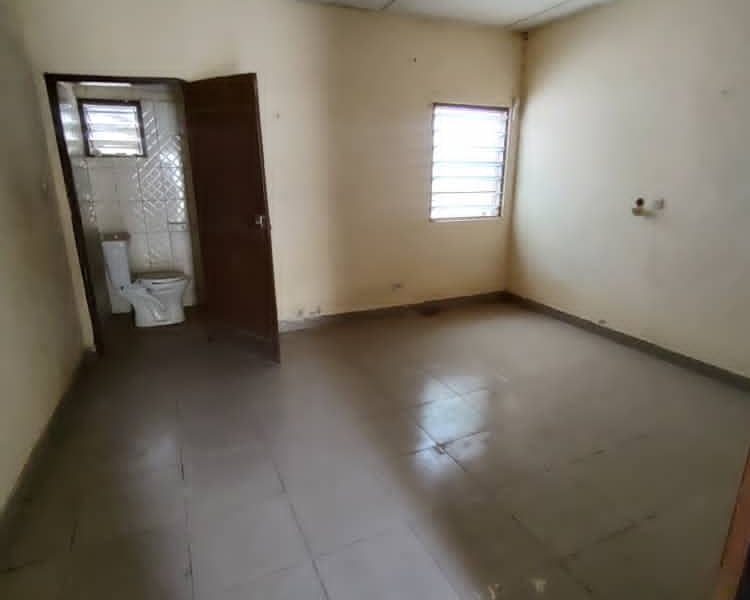 Chambre salon à louer