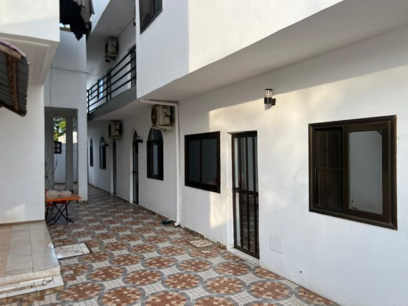 *MAISON BOURGEOISE À VENDRE À KEGUÉ*