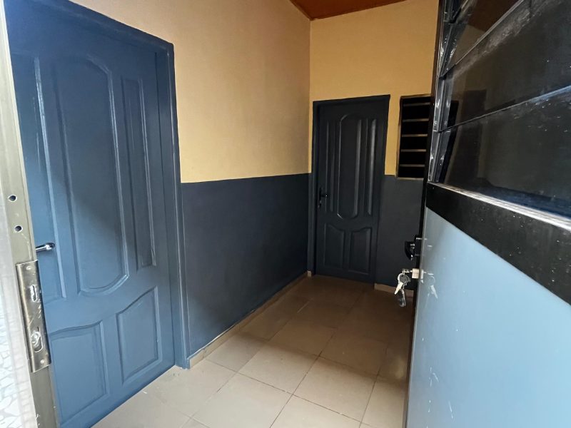 `✨✨Location de chambre salon à Djagblé`