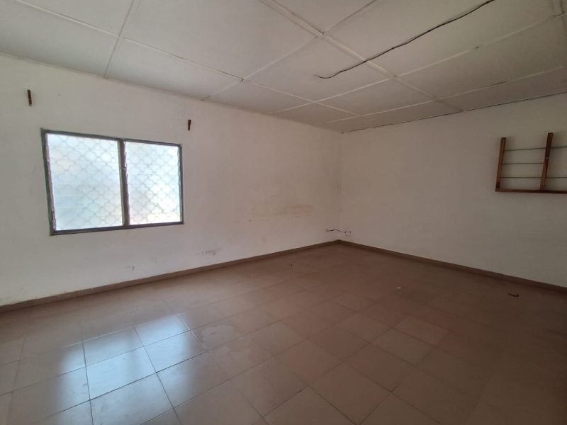 `✨✨LOCATION A TOTSI`